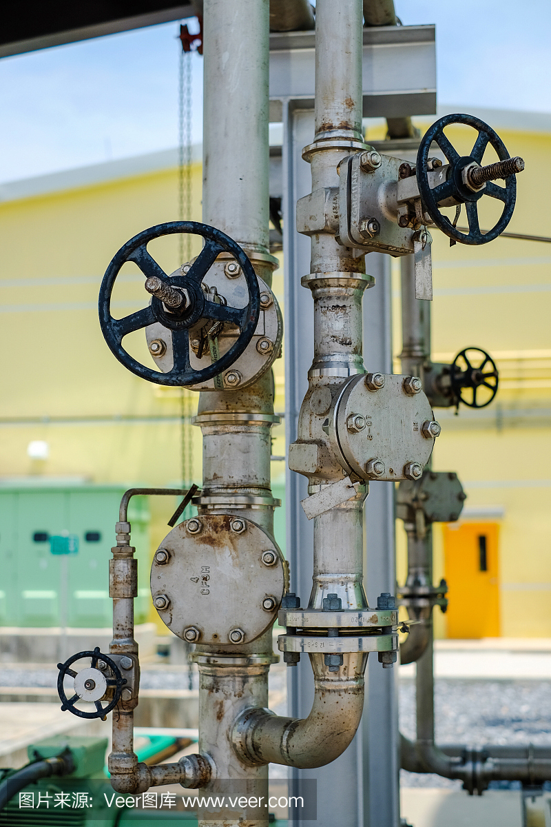 壓力表、閥門和儀表